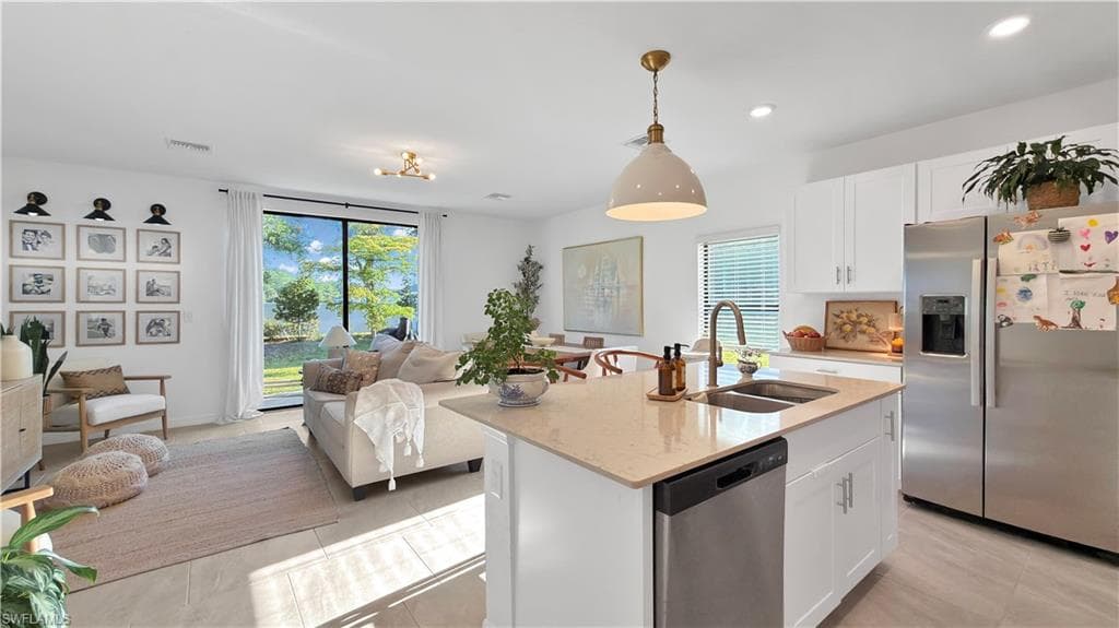 14135 Oviedo PL-6