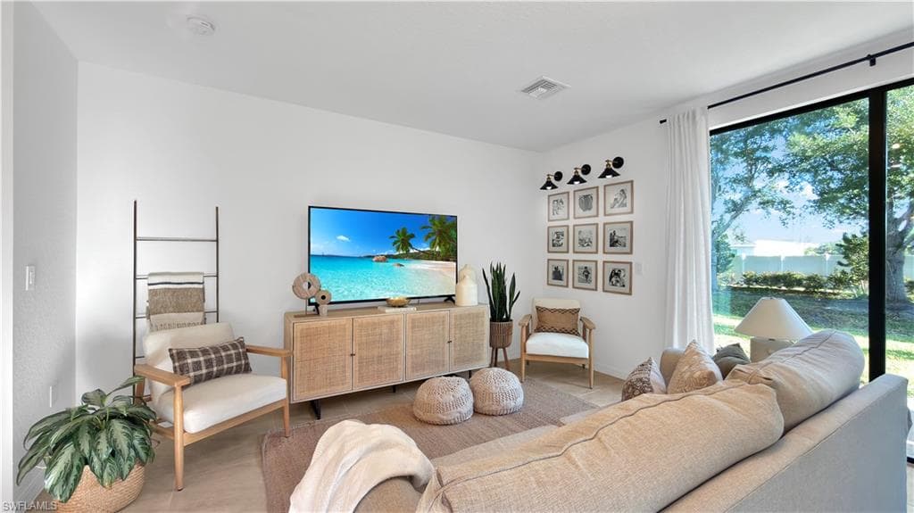 14135 Oviedo PL-14