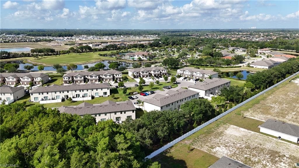 14135 Oviedo PL-40