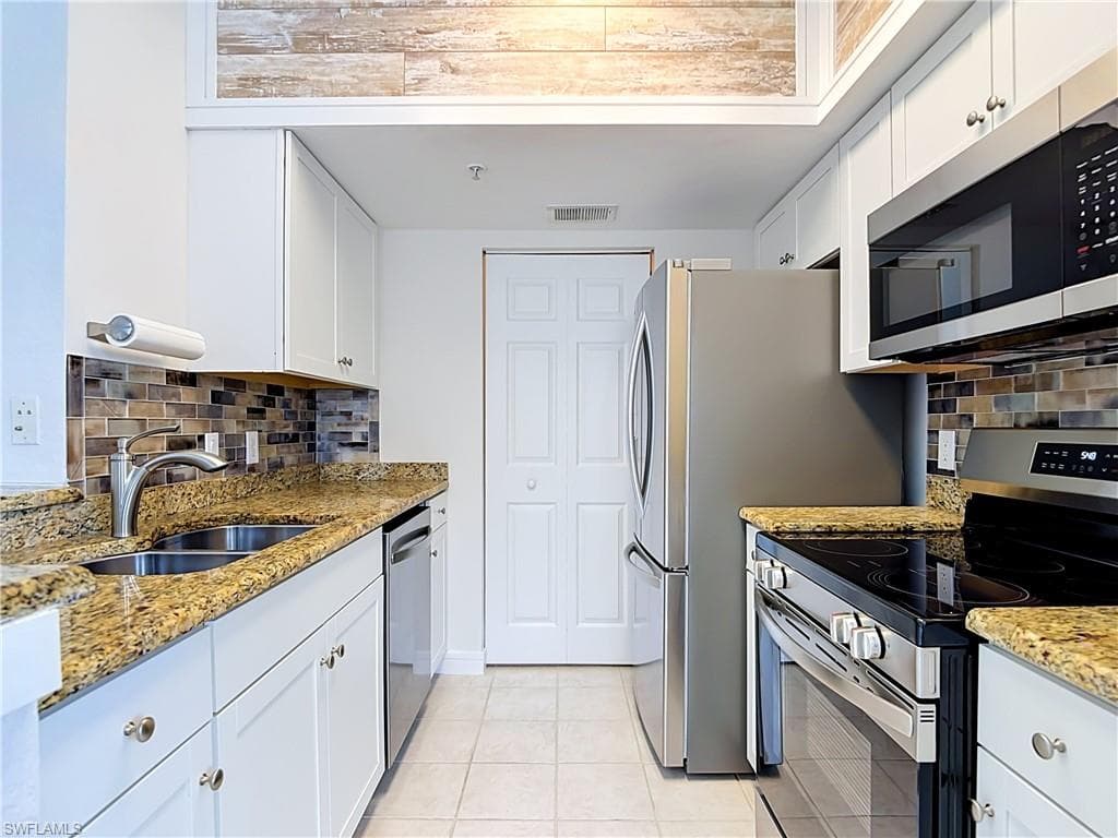15625 Ocean Walk CIR 206-9