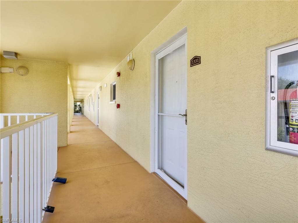 8284 Key Royal CIR 1331-4