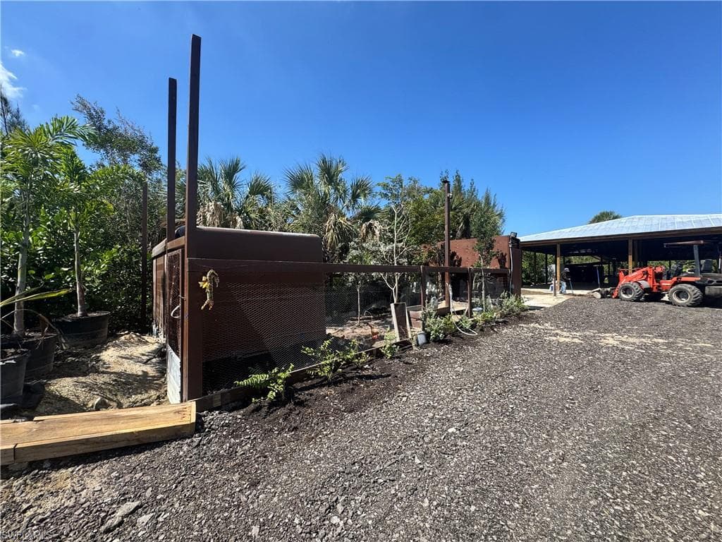 12242 Eagles Nest DR-33