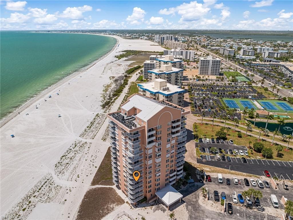 7390 Estero BLVD 404-32