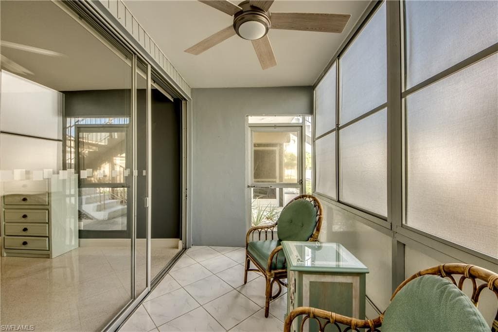 4202 SE 4th PL 3-27