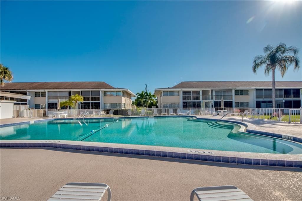4202 SE 4th PL 3-46