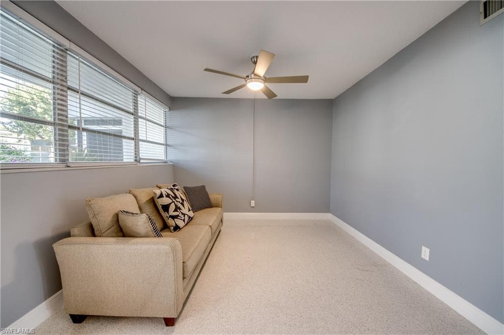 4202 SE 4th PL 3-16