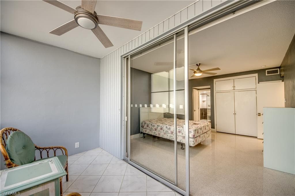 4202 SE 4th PL 3-26