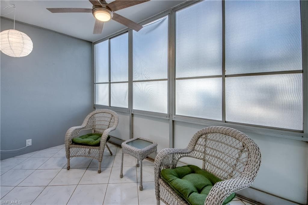 4202 SE 4th PL 3-21