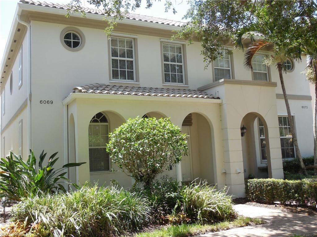 6069 Islandwalk BLVD-1