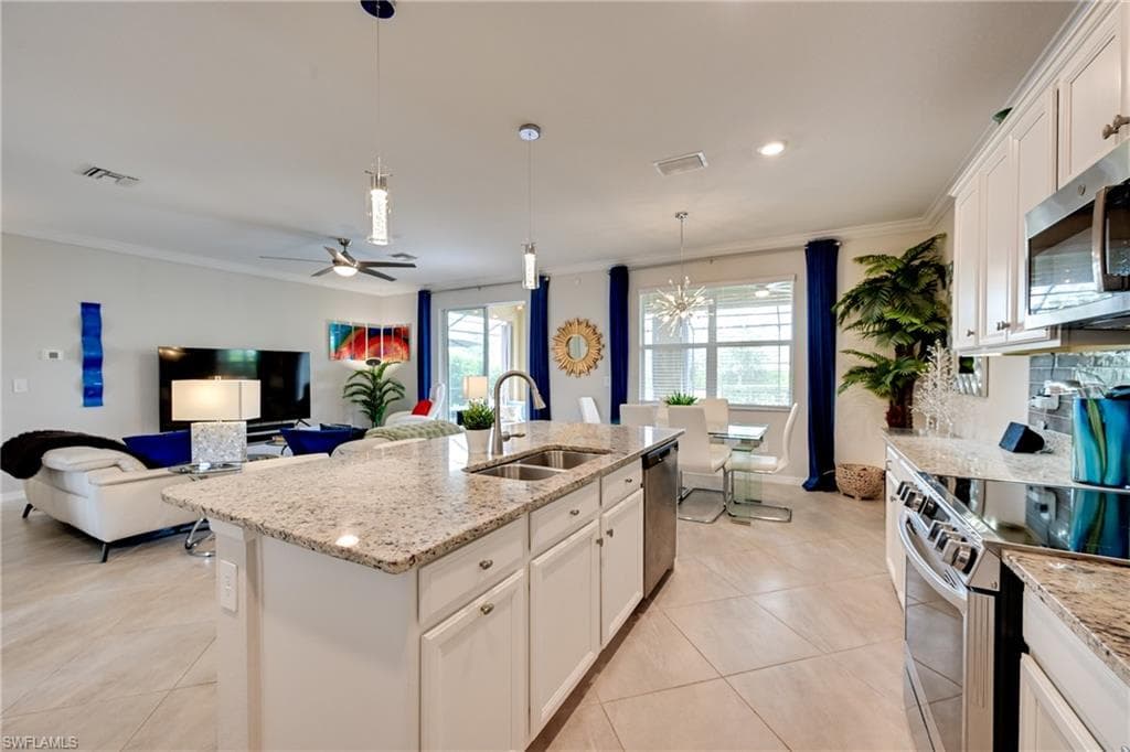 3697 Hampton CIR-12