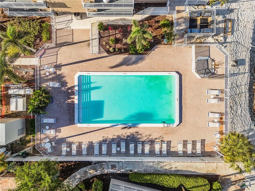 8701 Estero BLVD 907-23