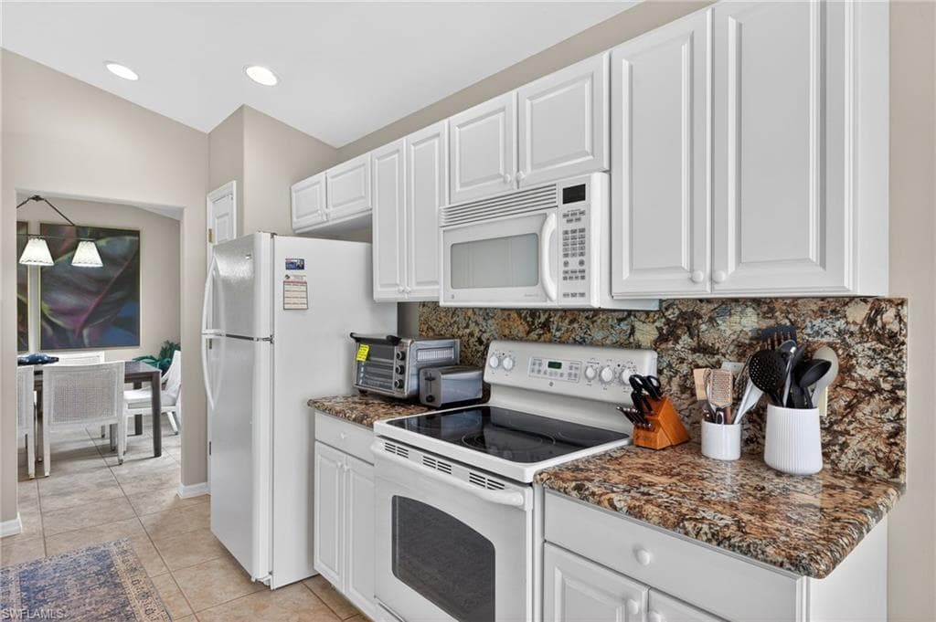 10082 Oakhurst WAY-13