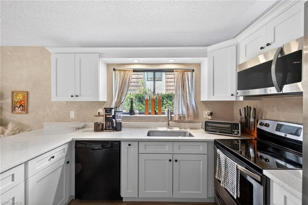 1466 Park Shore CIR 3-7
