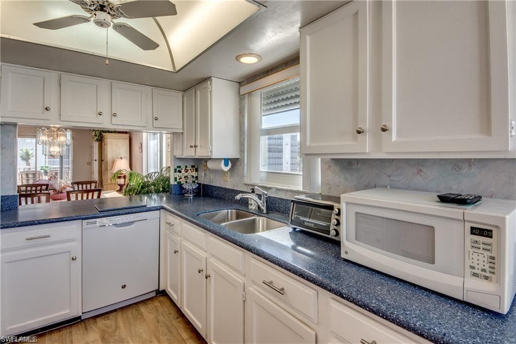 4541 Bay Beach LN 341-12