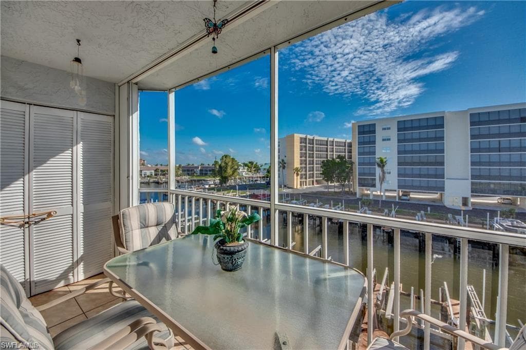 4541 Bay Beach LN 341-32