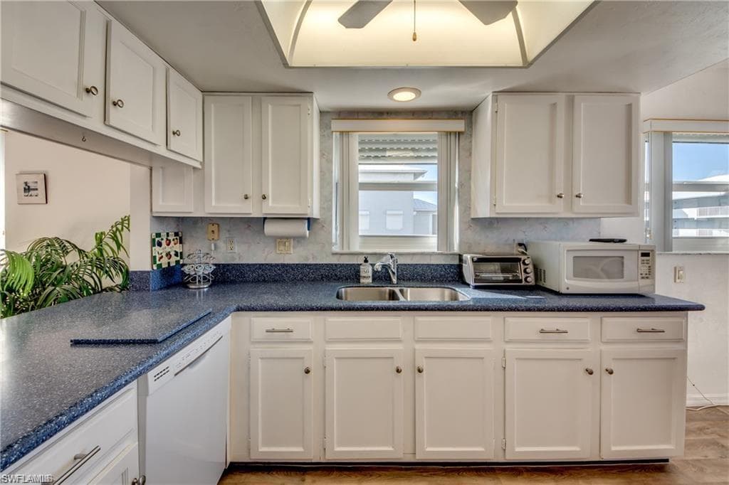 4541 Bay Beach LN 341-14