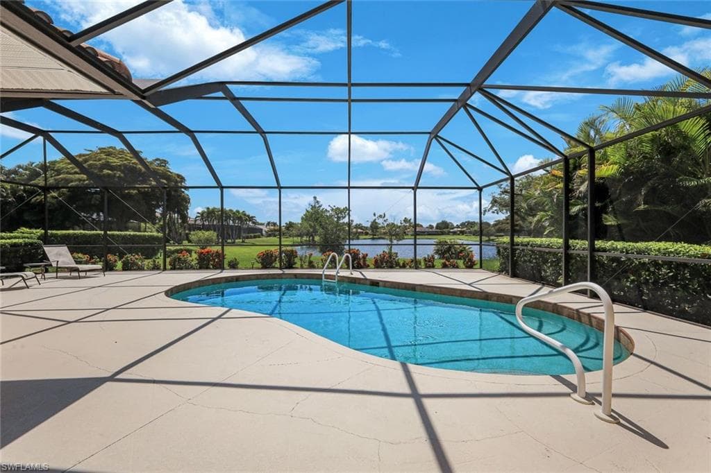 15076 BALMORAL LOOP-28