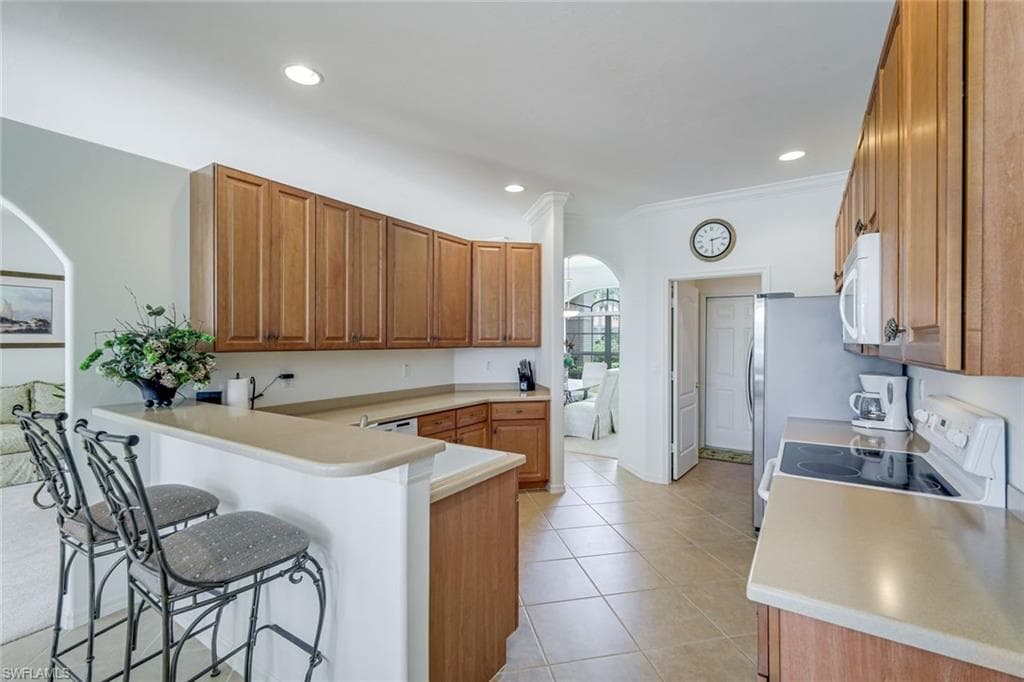 15076 BALMORAL LOOP-10