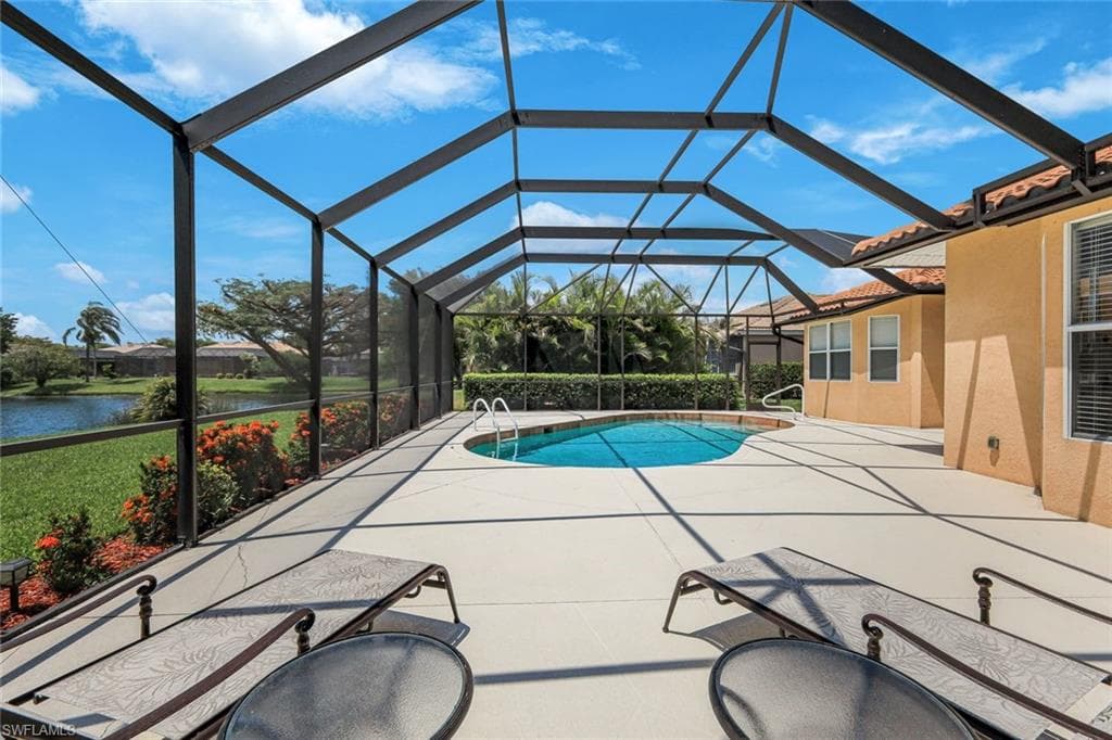 15076 BALMORAL LOOP-33