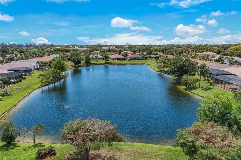 15076 BALMORAL LOOP-41