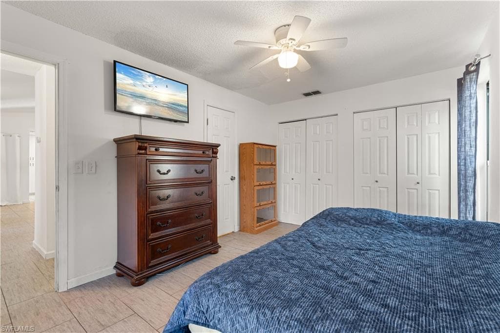 6414 Royal Woods DR-22