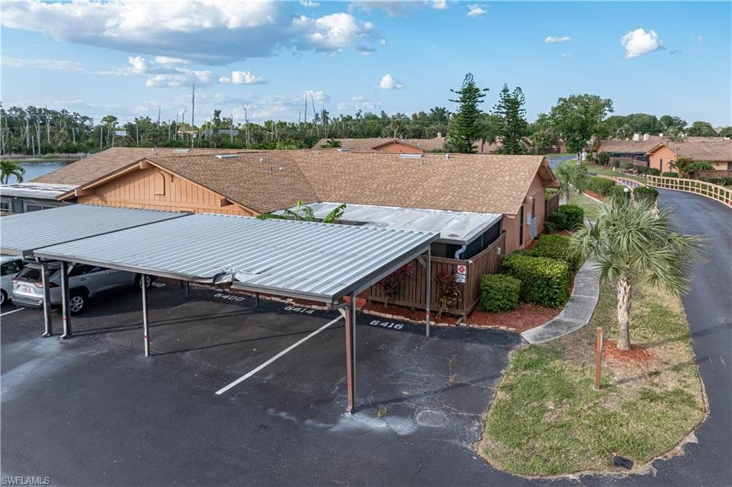 6414 Royal Woods DR-33