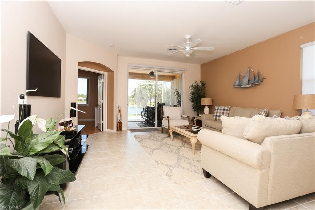 7753 Haverhill CT-6