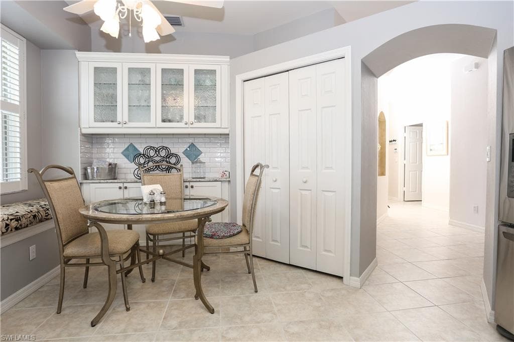 7753 Haverhill CT-18