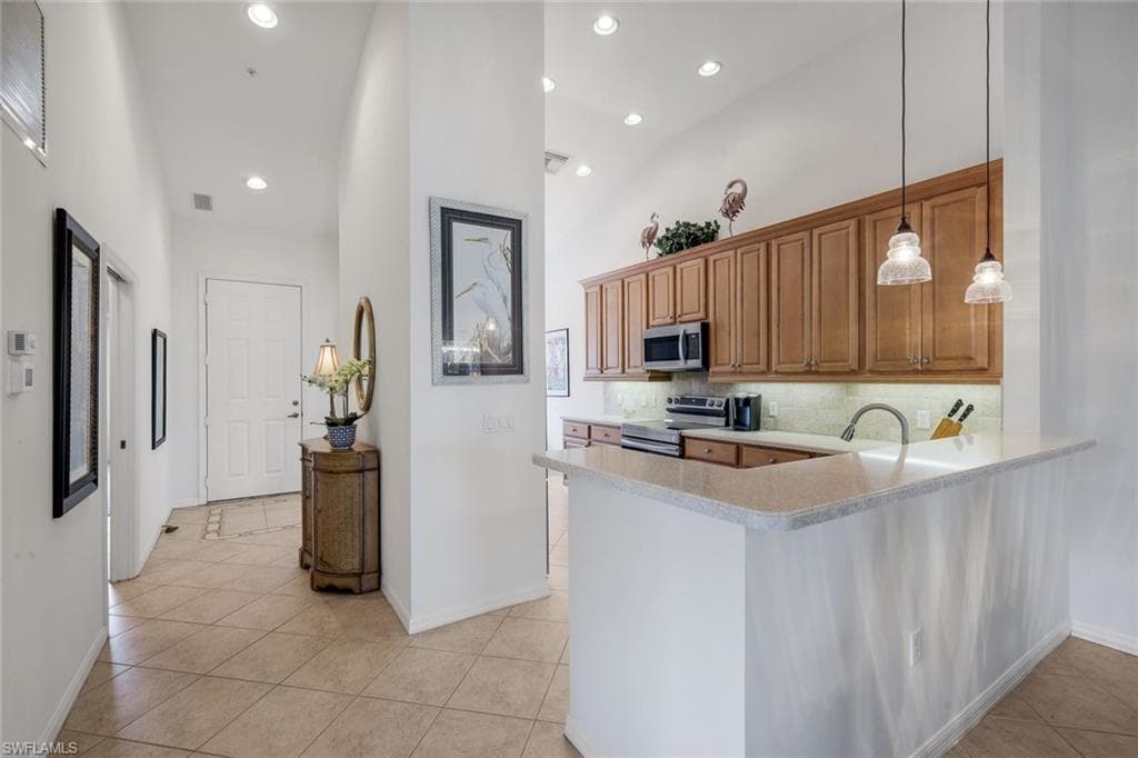 12080 Matera LN 204-5