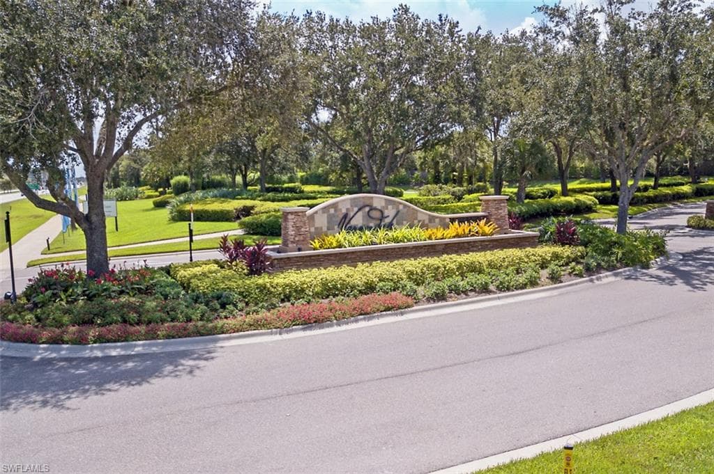 3460 Lakeview Isle CT-2