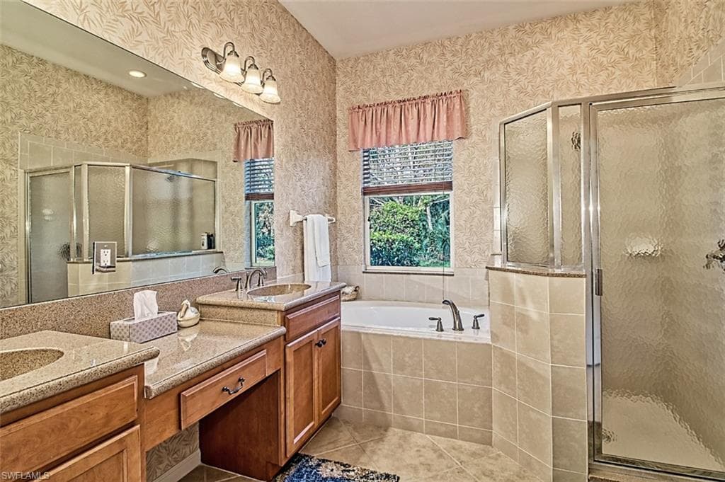 3460 Lakeview Isle CT-29