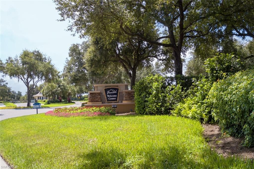 3460 Lakeview Isle CT-4