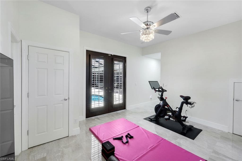 22660 Fairlawn CT-26