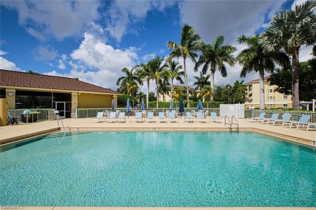1789 Four Mile Cove PKWY 541-2