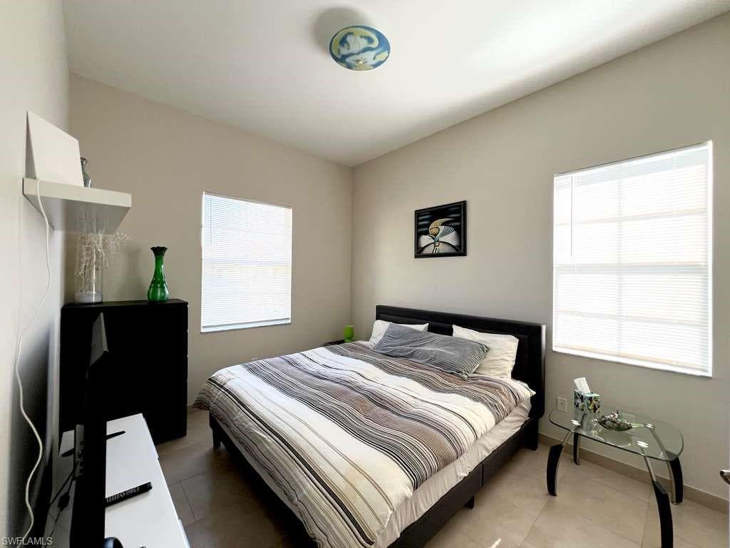 1789 Four Mile Cove PKWY 541-30