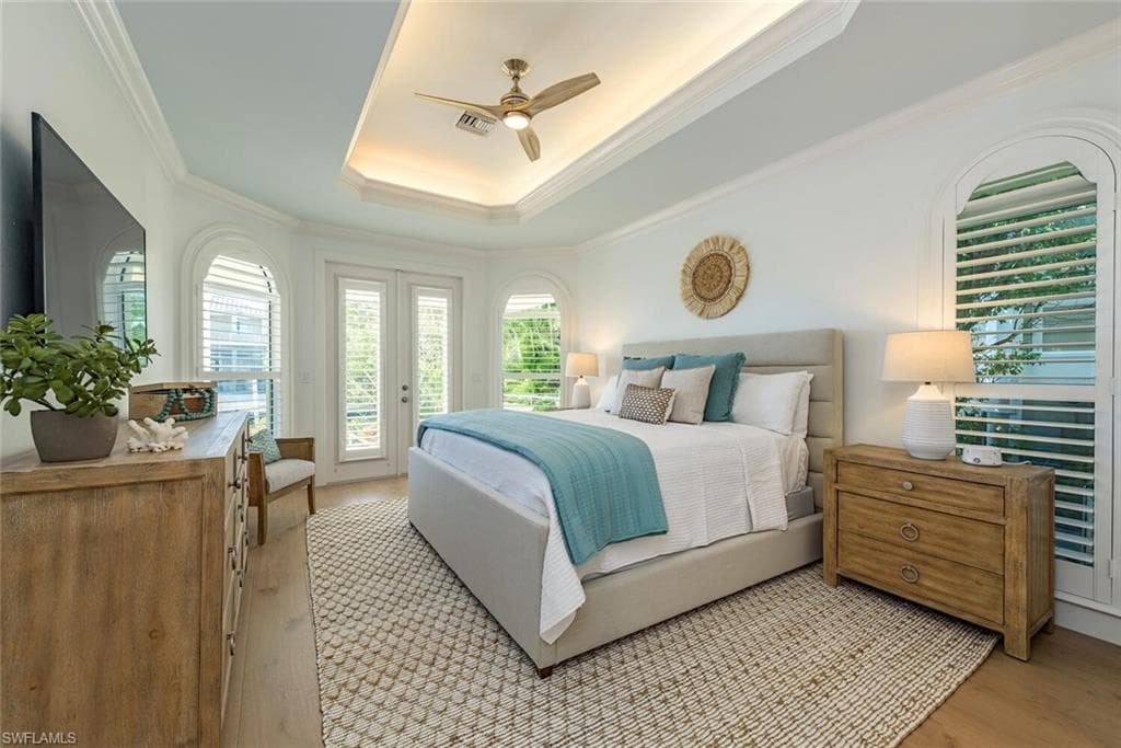 452 Willet AVE-9