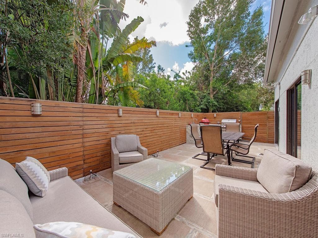 840 Meadowland DR H-2