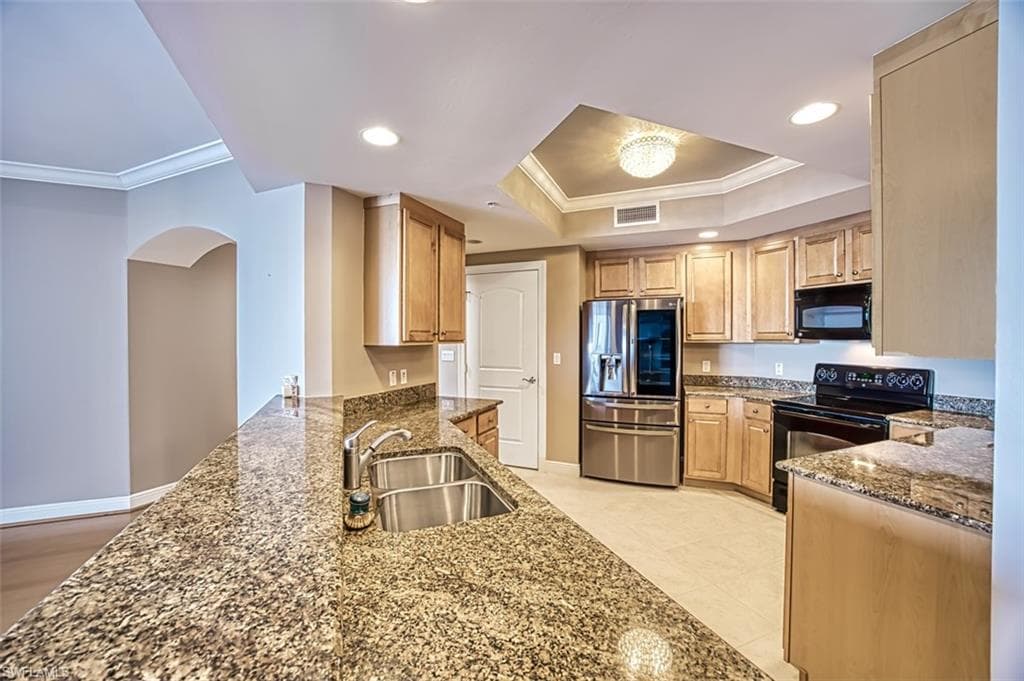 2090 W 1st ST G1607-19