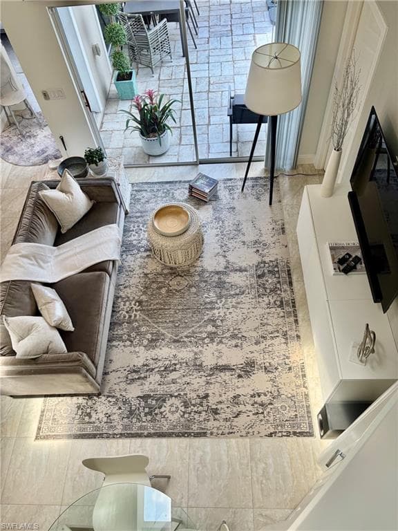 4215 Covey CIR 22B-3
