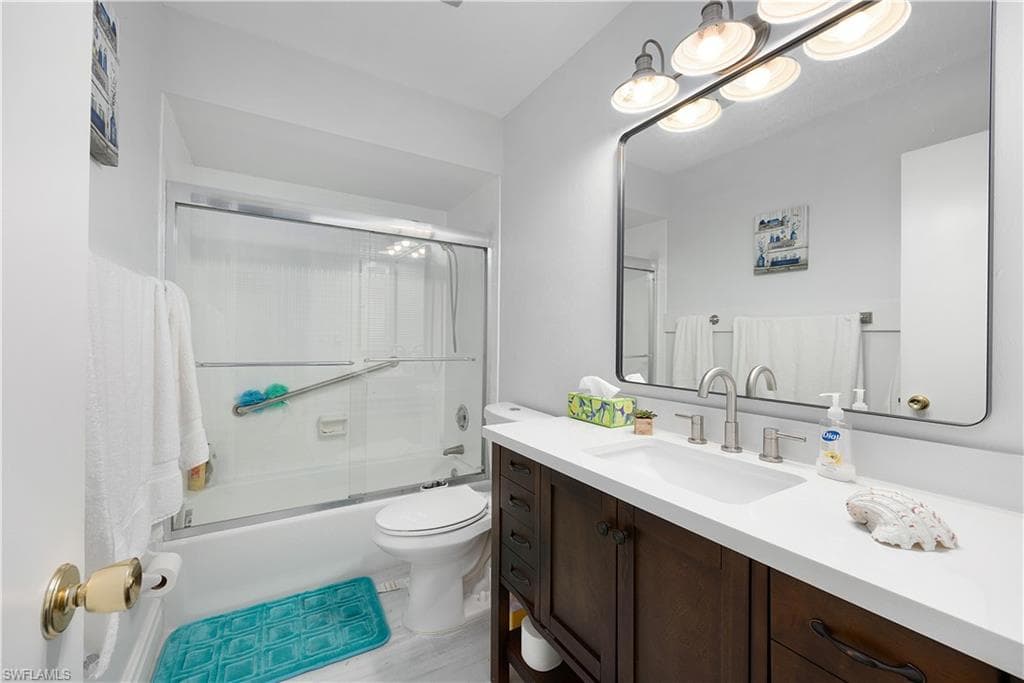 1513 Edgewater CIR-10