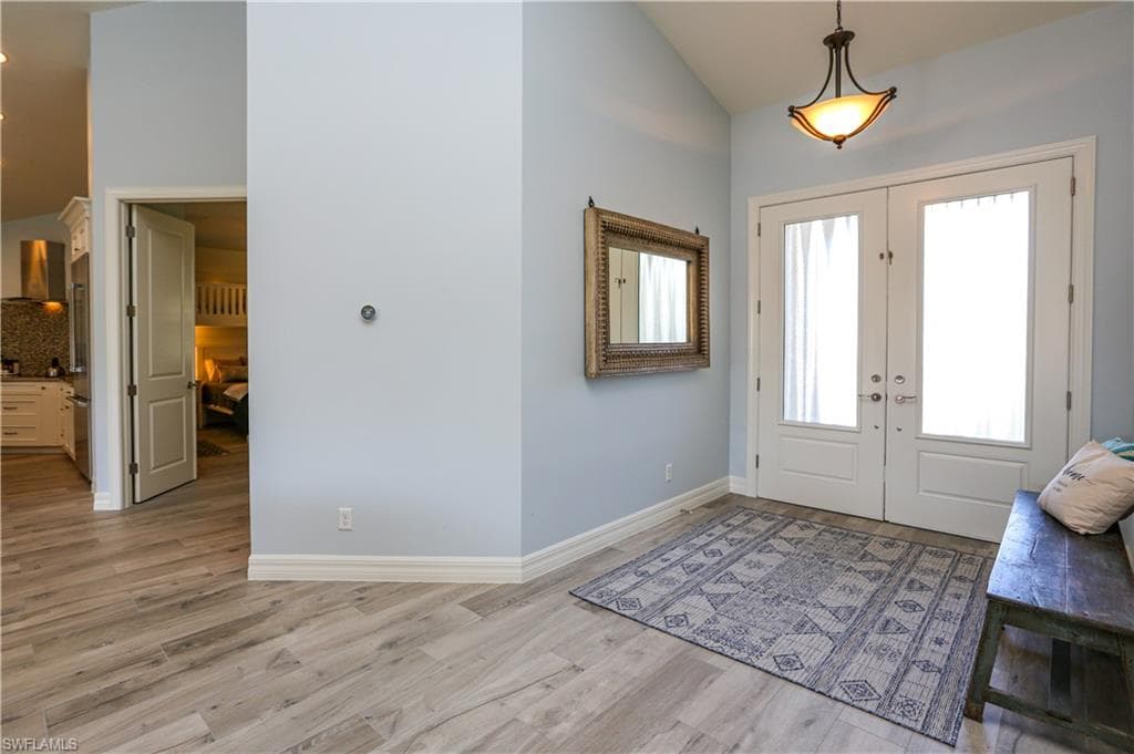 1480 Curlew AVE-40