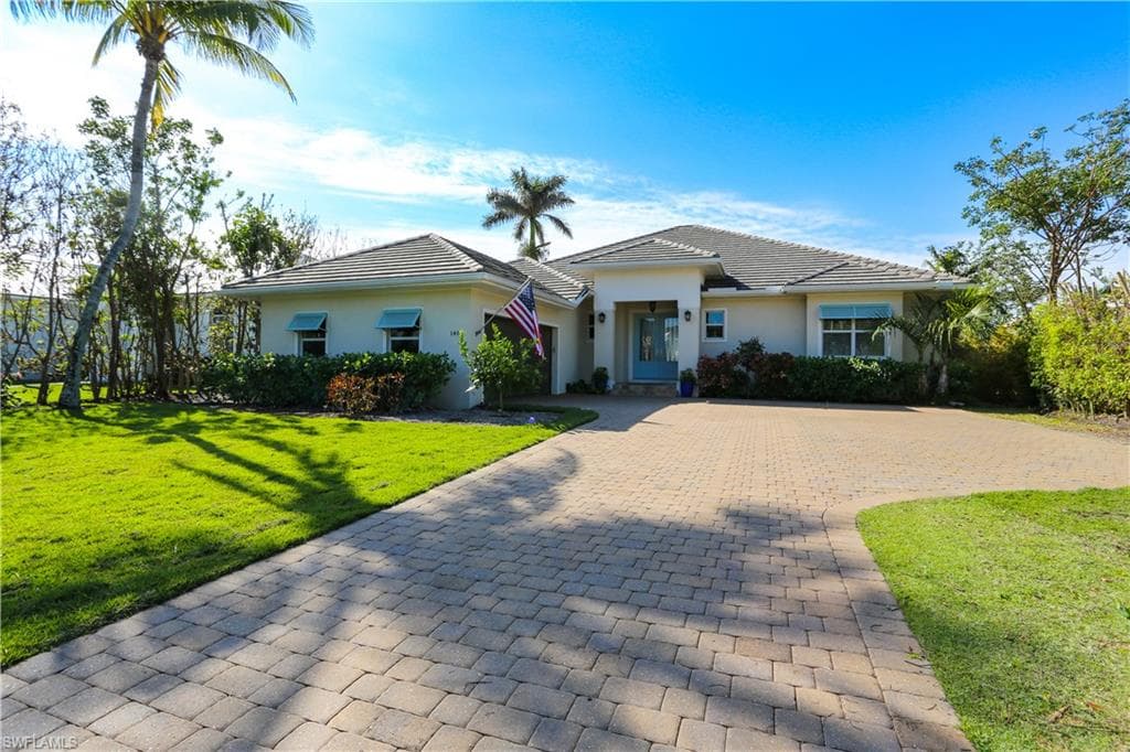 1480 Curlew AVE-9