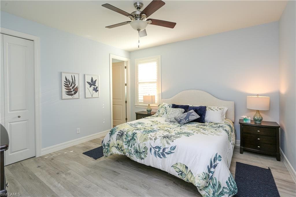 1480 Curlew AVE-23