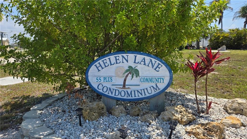 8 Helen LN-22