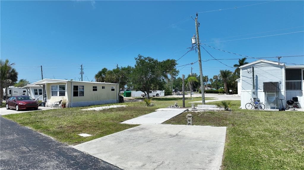 8 Helen LN-25