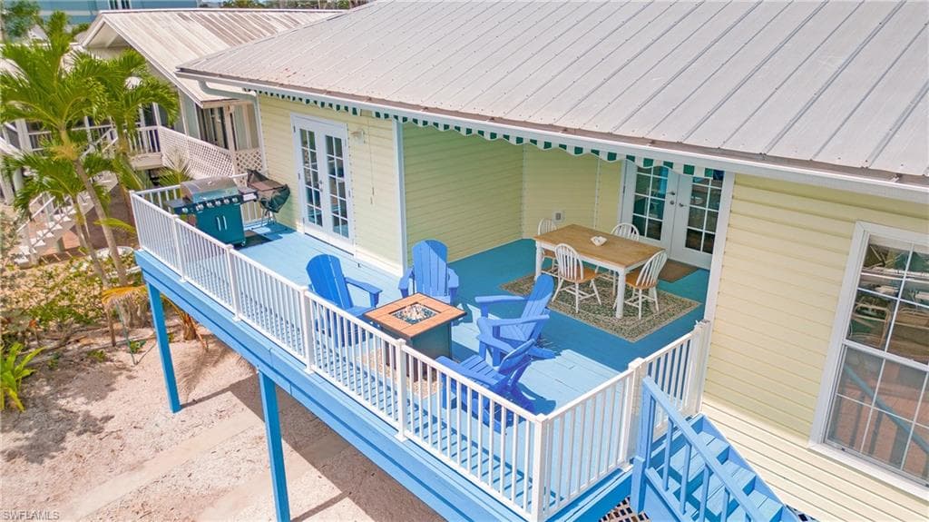 1296 Grand Canal DR-5