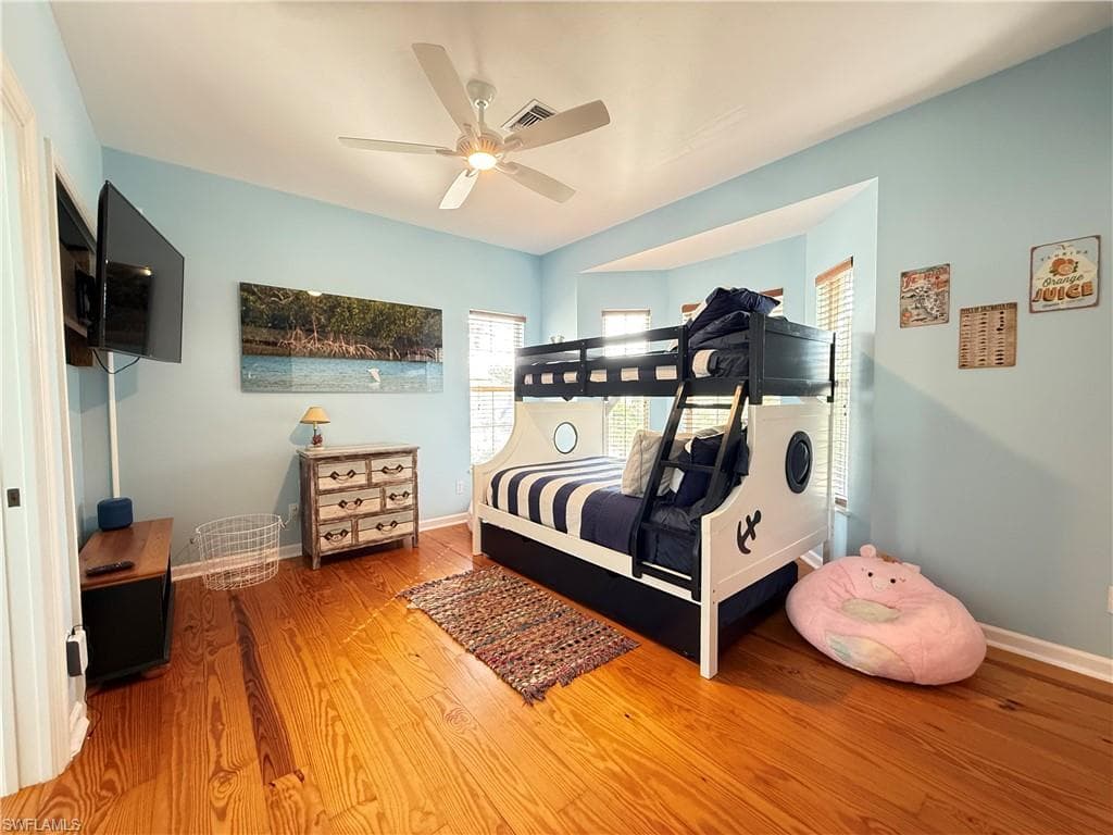 1296 Grand Canal DR-19