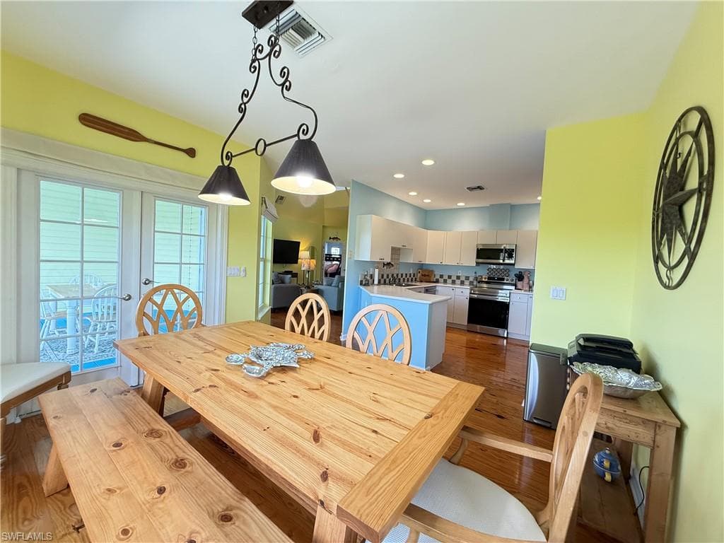 1296 Grand Canal DR-8