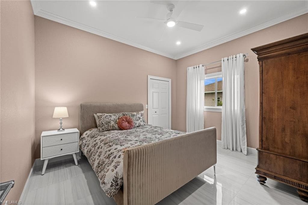 2035 Teagarden LN-30