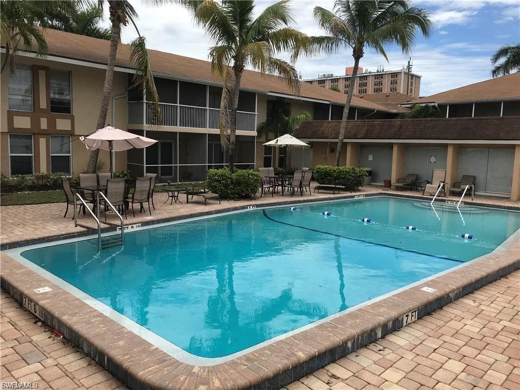 1849 Maravilla AVE C2-2